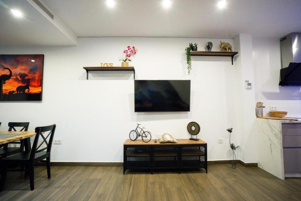 Appartement Rentalsevilla Looks Pretty And Modern